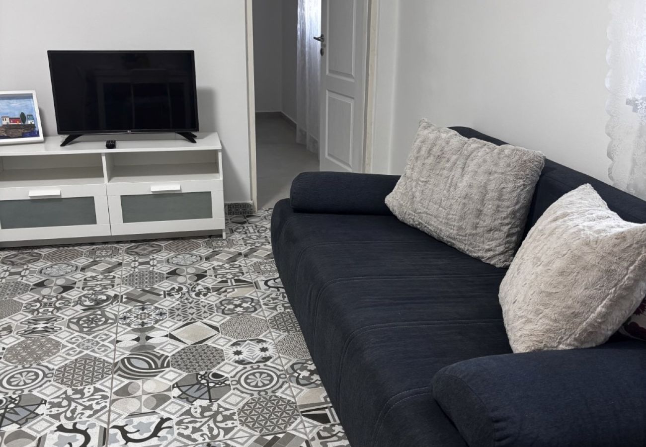 Apartament w Pirovac - Apartament w Pirovac z balkon, Klimatyzacja, WIFI (4717-2)