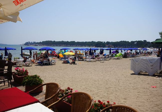 Apartament w Medulin - Apartament w Medulin z Widok na morze, taras, Klimatyzacja, WIFI (4635-3) Apartament w Medulin - Apartament w Medulin z Widok na morze, taras, Klimatyzacja, WIFI (4635-3)