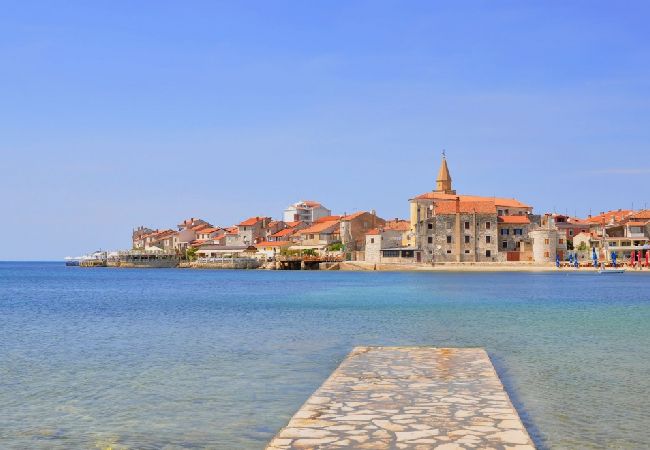 Apartament w Umag - Apartament w Umag z Widok na morze, balkon, Klimatyzacja, WIFI (4735-1) Apartament w Umag - Apartament w Umag z Widok na morze, balkon, Klimatyzacja, WIFI (4735-1)