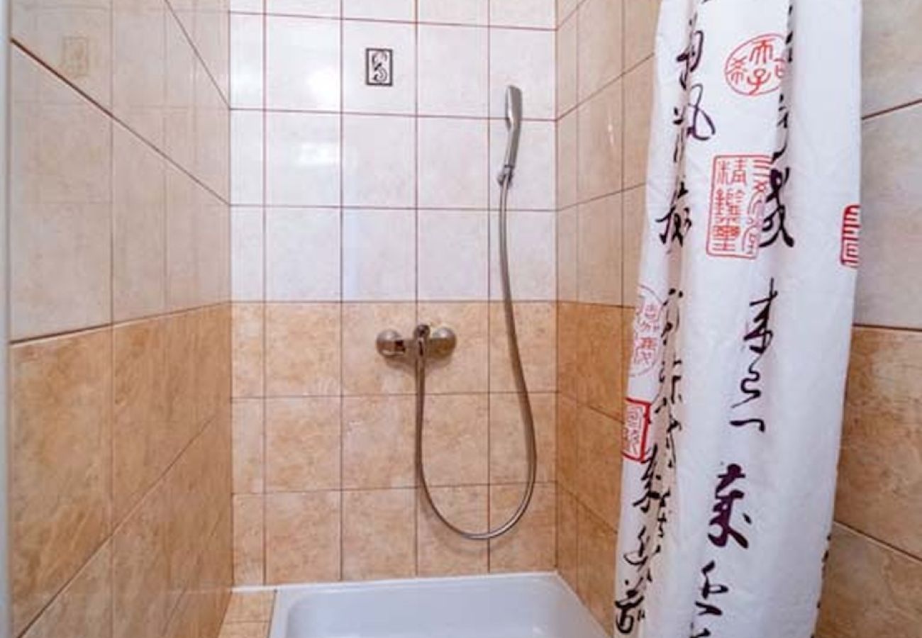 Apartament w Lopar - Apartament w Lopar z balkon, Klimatyzacja, WIFI (4738-3)