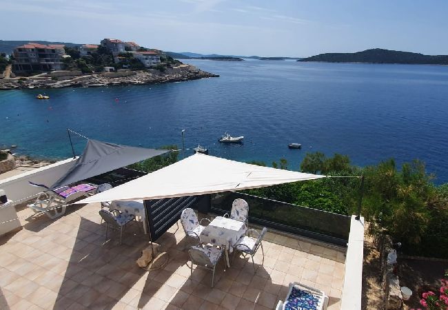 Apartament w Sevid - Apartament w Sevid z Widok na morze, taras, Klimatyzacja, WIFI (4746-3) Apartament w Sevid - Apartament w Sevid z Widok na morze, taras, Klimatyzacja, WIFI (4746-3)