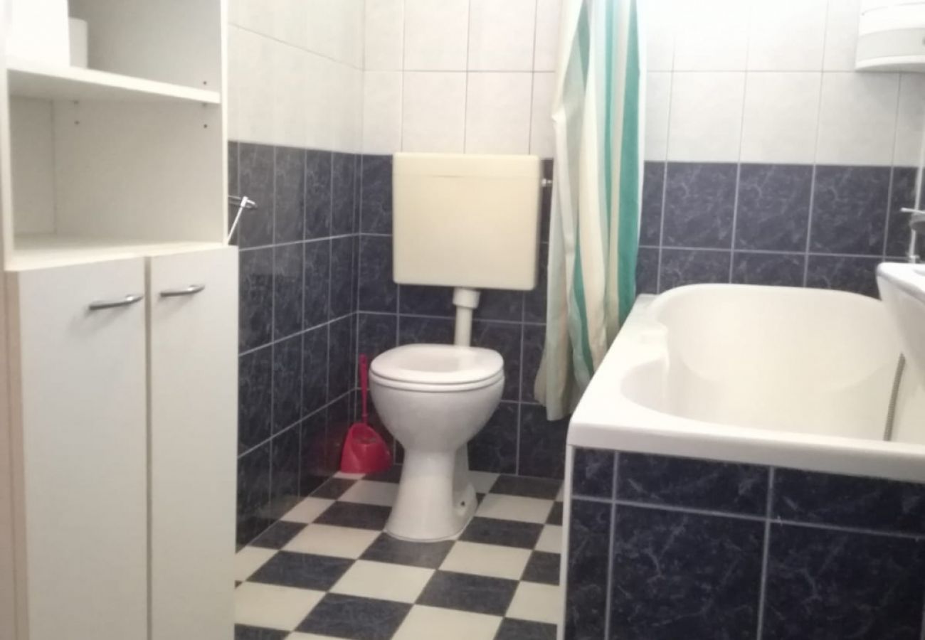 Apartament w Split - Apartament w Split z Widok na morze, taras, Klimatyzacja, WIFI (4749-1)