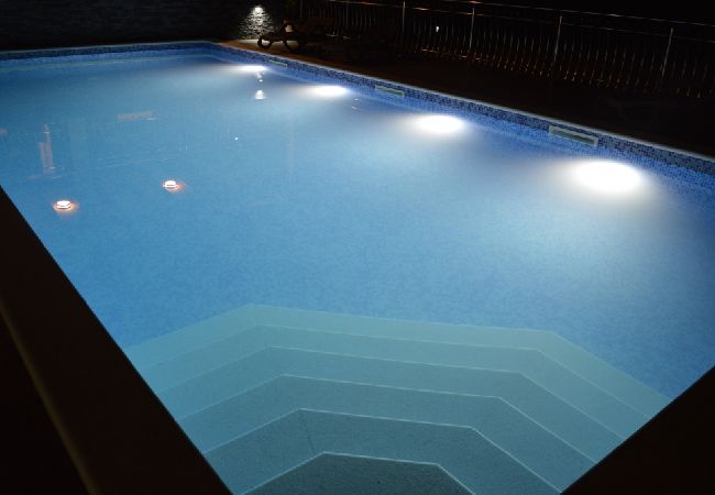 Apartament w Vinišce - Apartament w Vinišće z balkon, Klimatyzacja, WIFI, Pralka (4753-2) Apartament w Vinišce - Apartament w Vinišće z balkon, Klimatyzacja, WIFI, Pralka (4753-2)