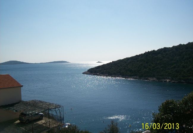 Apartament w Vinišce - Apartament w Vinišće z balkon, Klimatyzacja, WIFI, Pralka (4753-2) Apartament w Vinišce - Apartament w Vinišće z balkon, Klimatyzacja, WIFI, Pralka (4753-2)