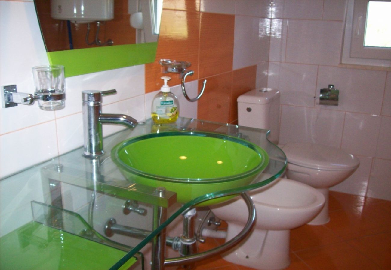 Apartament w Vinišce - Apartament w Vinišće z balkon, Klimatyzacja, WIFI, Pralka (4753-3)