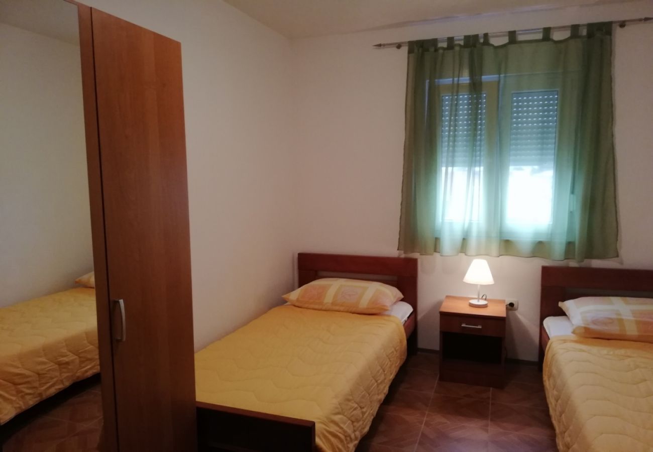 Apartament w Sevid - Apartament w Sevid z Widok na morze, balkon, Klimatyzacja, WIFI (4755-1)