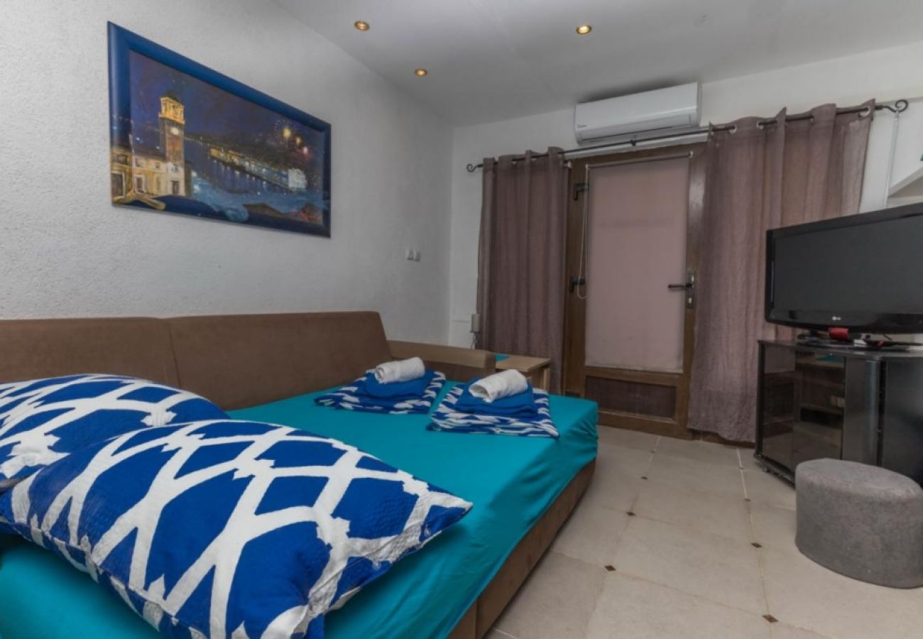 Apartament w Crikvenica - Apartament w Crikvenica z Widok na morze, taras, Klimatyzacja, WIFI (4628-6)