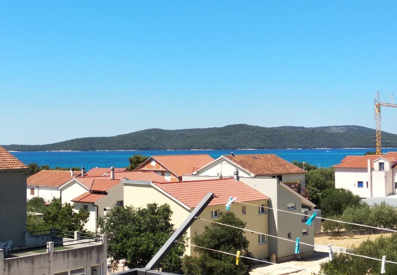 Apartament w Šibenik-Brodarica - Apartament w Brodarica z Widok na morze, balkon, Klimatyzacja, WIFI (4731-4)