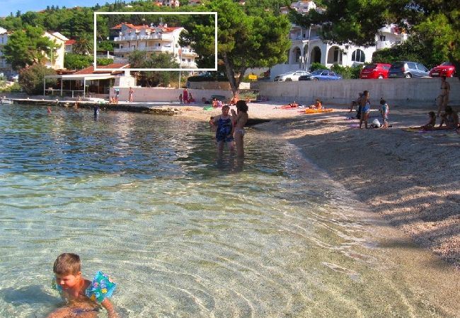 Apartament w Trogir - Apartament w Trogir z Widok na morze, balkon, Klimatyzacja, WIFI (4786-1) Apartament w Trogir - Apartament w Trogir z Widok na morze, balkon, Klimatyzacja, WIFI (4786-1)