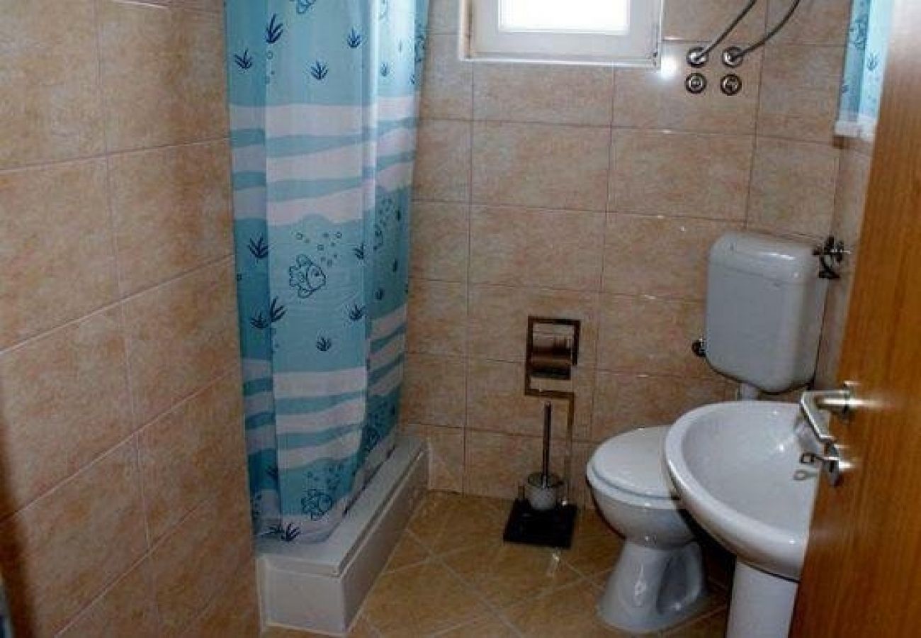 Apartament w Okrug Gornji - Apartament w Okrug Gornji z Widok na morze, taras, Klimatyzacja, WIFI (4790-5)