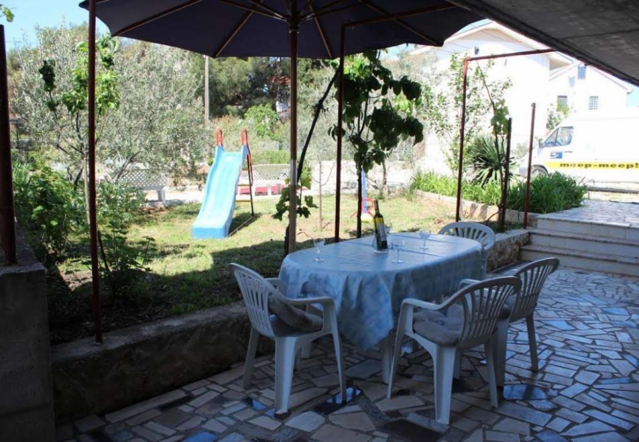 Apartament w Pirovac - Apartament w Pirovac z taras, Klimatyzacja, WIFI, Pralka (4793-3)