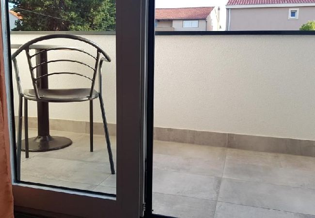 Studio w Biograd na moru - Apartament Studio w Biograd na Moru z taras, Klimatyzacja, WIFI (4805-7) Studio w Biograd na moru - Apartament Studio w Biograd na Moru z taras, Klimatyzacja, WIFI (4805-7)