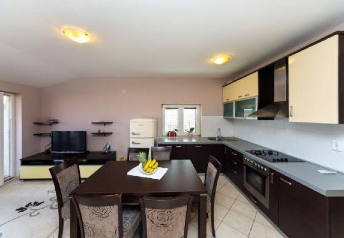 Apartament w Nin - Apartament w Zaton (Zadar) z Widok na morze, taras, Klimatyzacja, WIFI (4814-2)