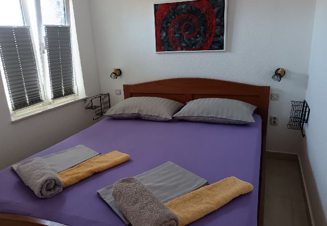 Apartament w Biograd na moru - Apartament w Biograd na Moru z Widok na morze, balkon, Klimatyzacja, WIFI (4818-4) Apartament w Biograd na moru - Apartament w Biograd na Moru z Widok na morze, balkon, Klimatyzacja, WIFI (4818-4)
