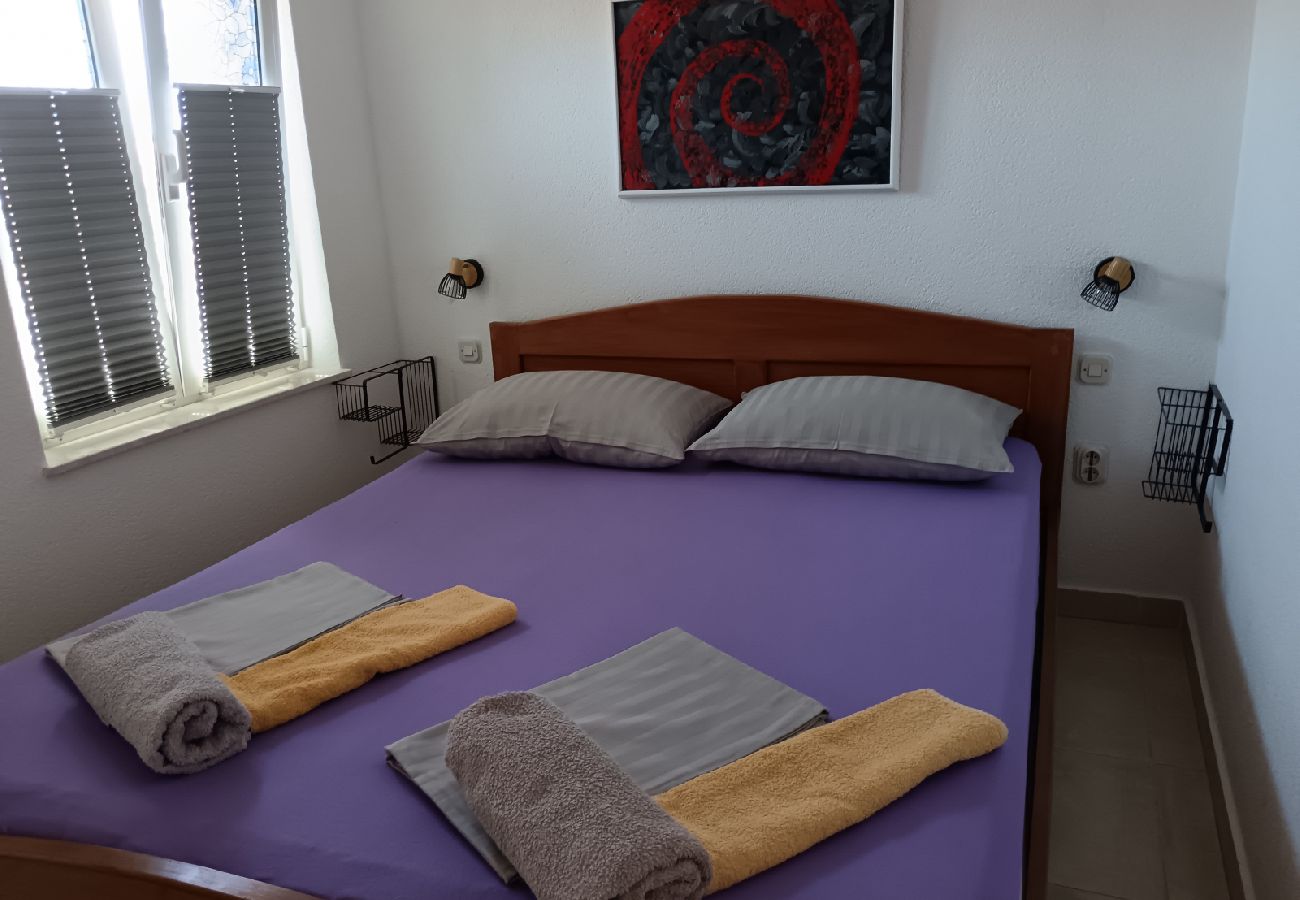 Apartament w Biograd na moru - Apartament w Biograd na Moru z Widok na morze, balkon, Klimatyzacja, WIFI (4818-4)