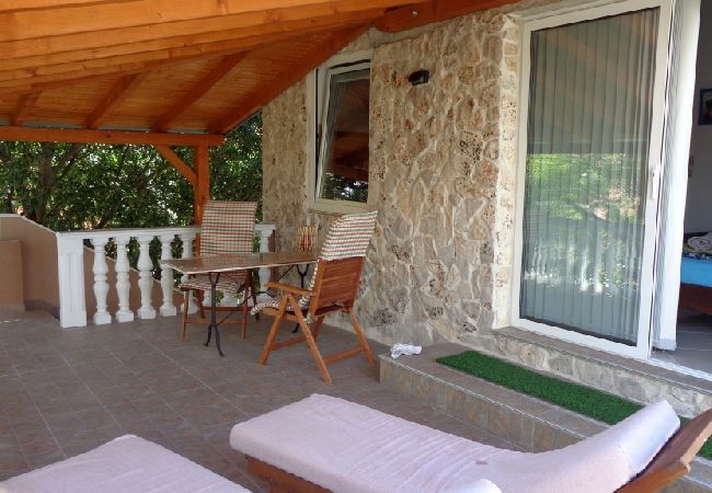 Studio w Biograd na moru - Apartament Studio w Biograd na Moru z Widok na morze, taras, Klimatyzacja, WIFI (4818-5) Studio w Biograd na moru - Apartament Studio w Biograd na Moru z Widok na morze, taras, Klimatyzacja, WIFI (4818-5)