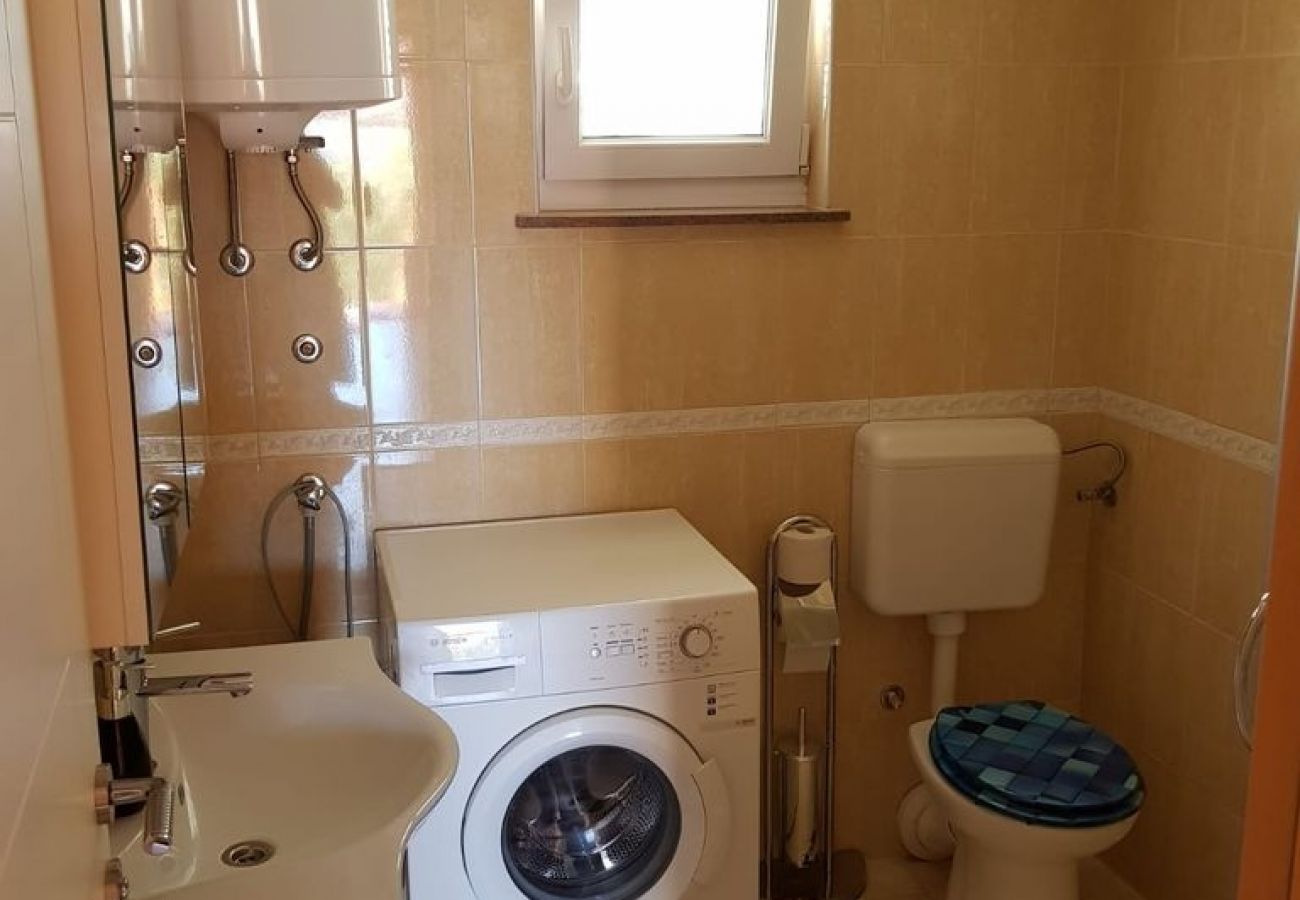 Apartament w Vrsi - Apartament w Vrsi z Widok na morze, taras, Klimatyzacja, WIFI (4836-2)