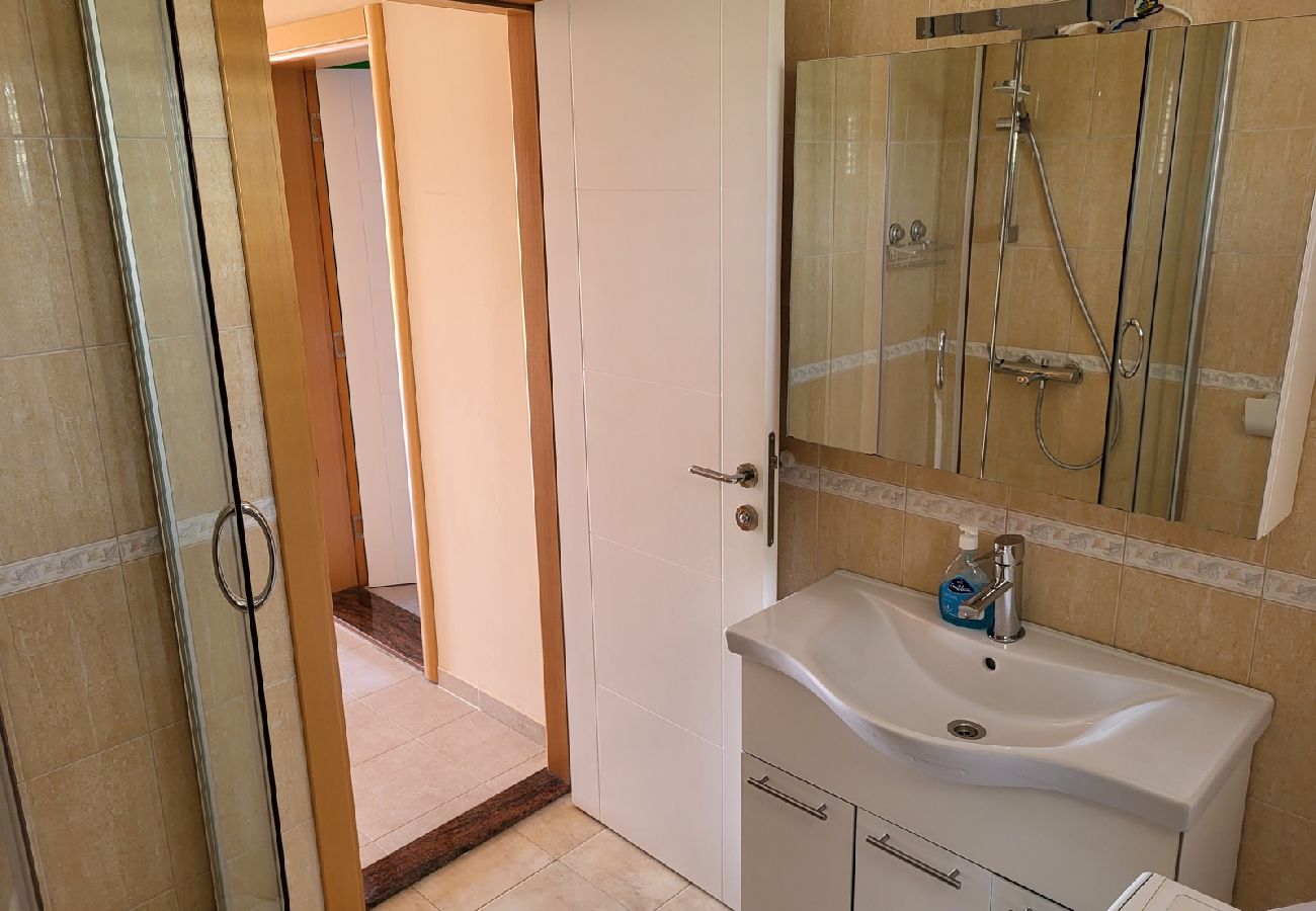 Apartament w Vrsi - Apartament w Vrsi z Widok na morze, taras, Klimatyzacja, WIFI (4836-2)