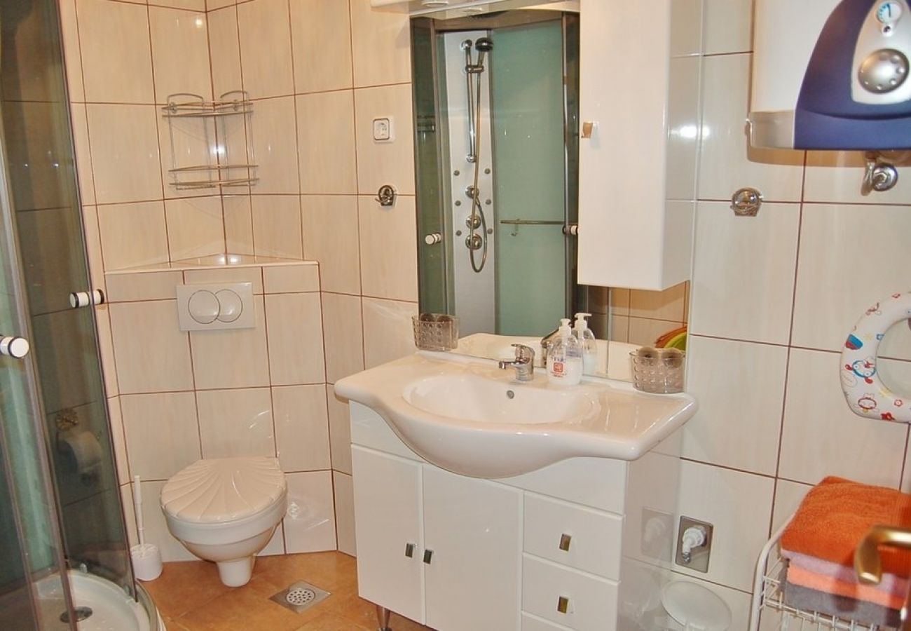 Apartament w Privlaka - Apartament w Privlaka z taras, Klimatyzacja, WIFI, Pralka (4839-2)