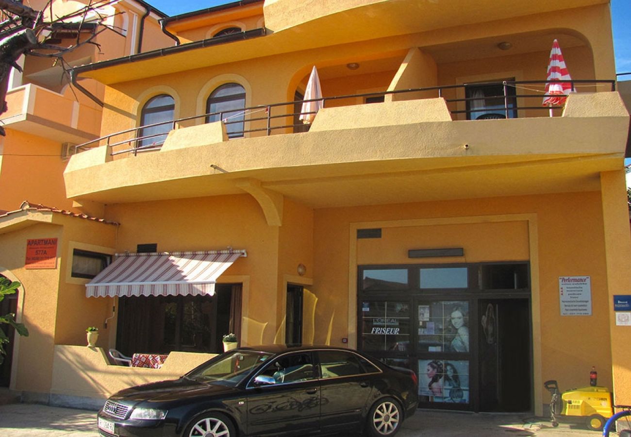 Apartament w Lopar - Apartament w Lopar z balkon, Klimatyzacja, WIFI (4842-4)