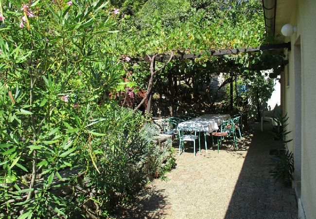 Apartament w Icici - Apartament w Ičići z Widok na morze, taras, WIFI (4870-1) Apartament w Icici - Apartament w Ičići z Widok na morze, taras, WIFI (4870-1)