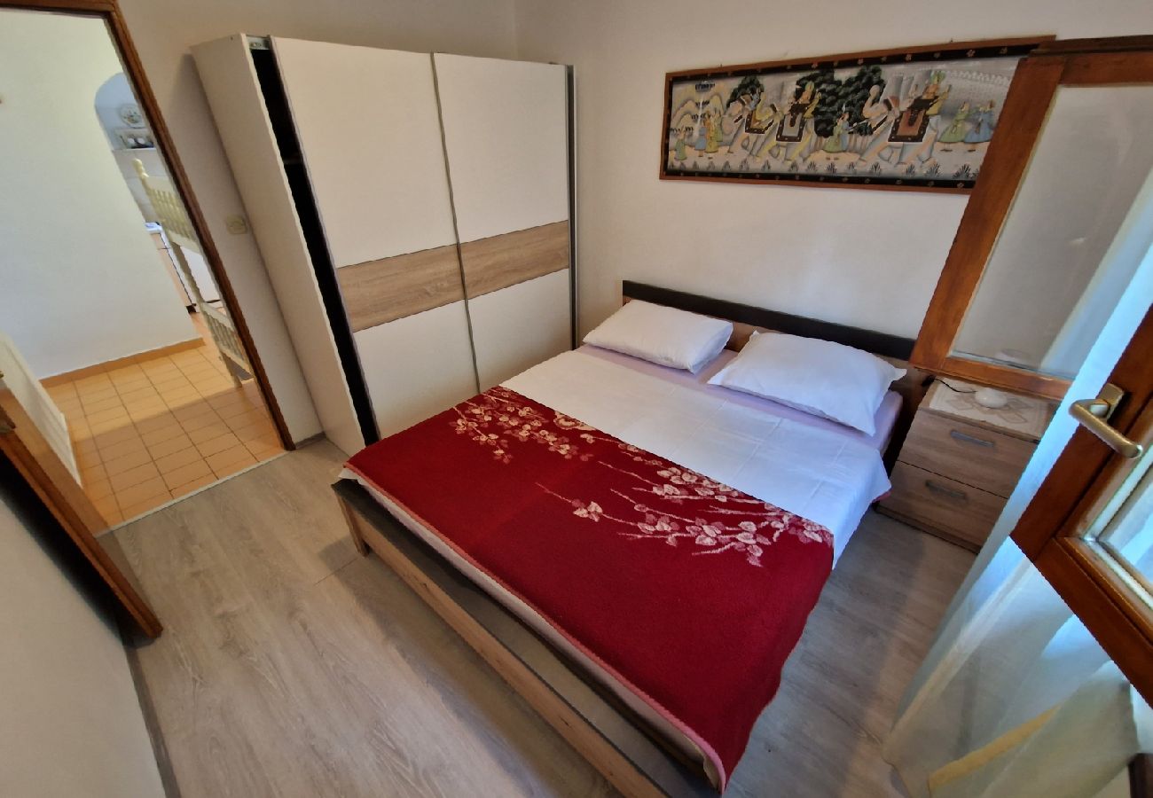 Apartament w Icici - Apartament w Ičići z Widok na morze, taras, WIFI (4870-1)