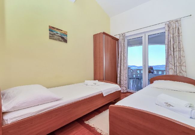 Apartament w Pisak - Apartament w Pisak z Widok na morze, taras, Klimatyzacja, WIFI (4871-3) Apartament w Pisak - Apartament w Pisak z Widok na morze, taras, Klimatyzacja, WIFI (4871-3)