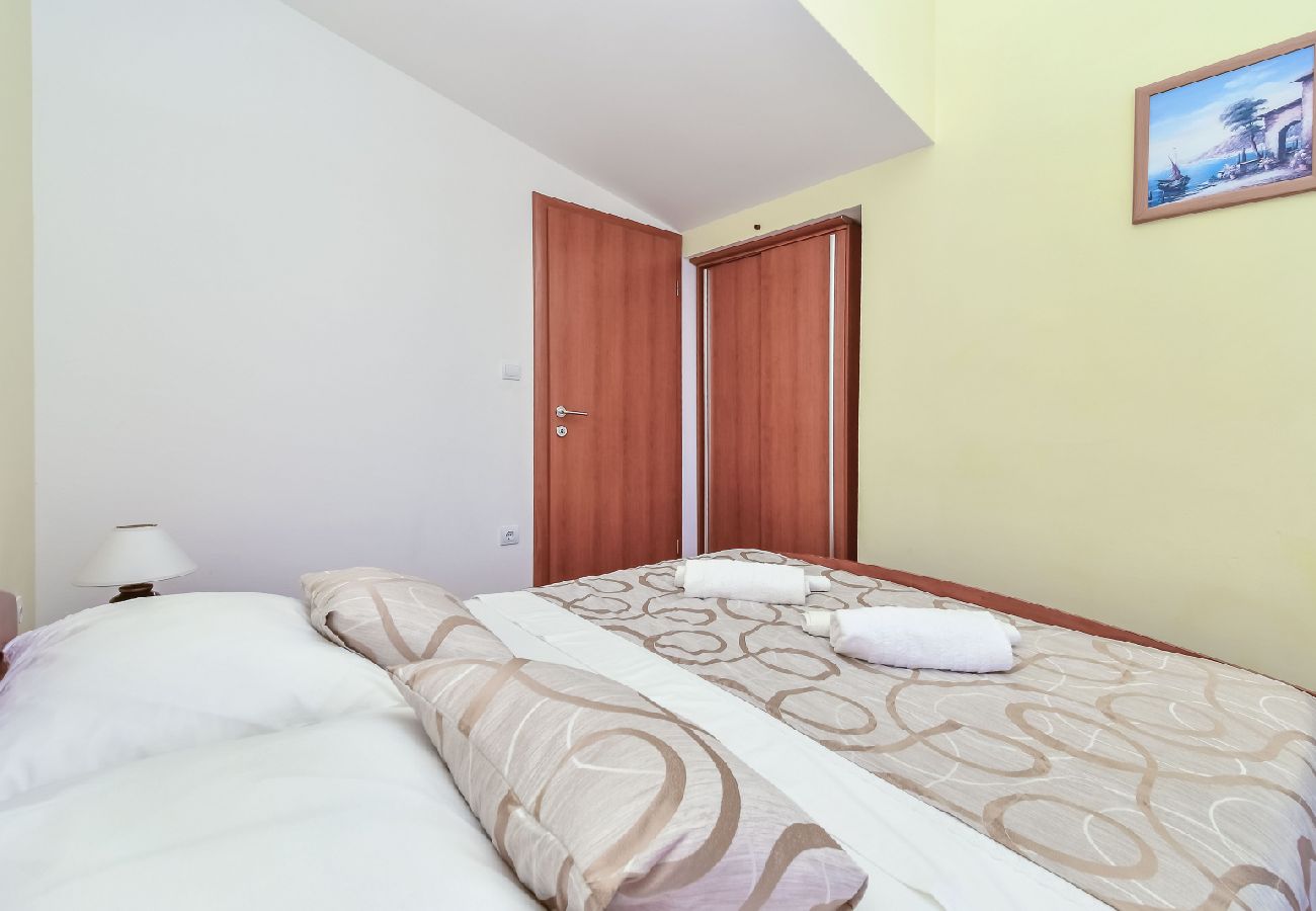 Apartament w Pisak - Apartament w Pisak z Widok na morze, taras, Klimatyzacja, WIFI (4871-3)