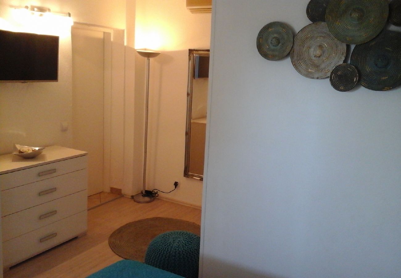 Studio w Hvar - Apartament Studio w Hvar z taras, Klimatyzacja, WIFI, Zmywarka (4858-3)