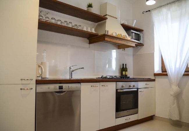 Dom w Svetvincenat - Domek wypoczynkowy w Svetvinčenat z taras, Klimatyzacja, WIFI, Pralka (4843-1) Dom w Svetvincenat - Domek wypoczynkowy w Svetvinčenat z taras, Klimatyzacja, WIFI, Pralka (4843-1)