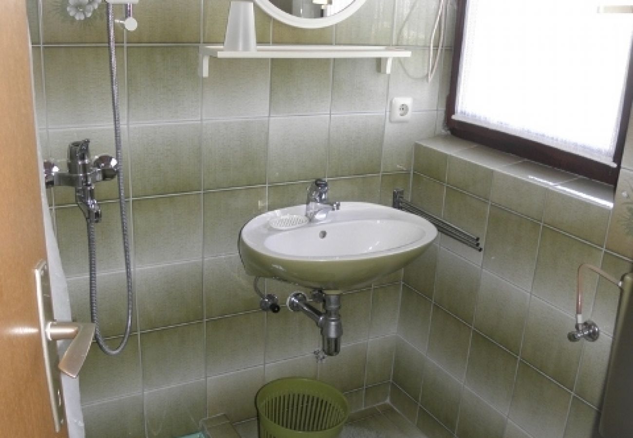 Apartament w Banjol - Apartament w Banjol z Widok na morze, taras, Klimatyzacja, WIFI (4883-2)