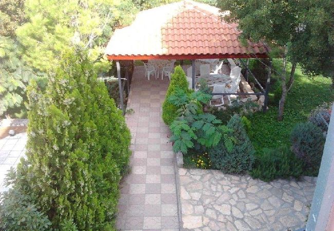 Apartament w Jadranovo - Apartament w Jadranovo z Widok na morze, taras, Klimatyzacja, WIFI (4881-2) Apartament w Jadranovo - Apartament w Jadranovo z Widok na morze, taras, Klimatyzacja, WIFI (4881-2)