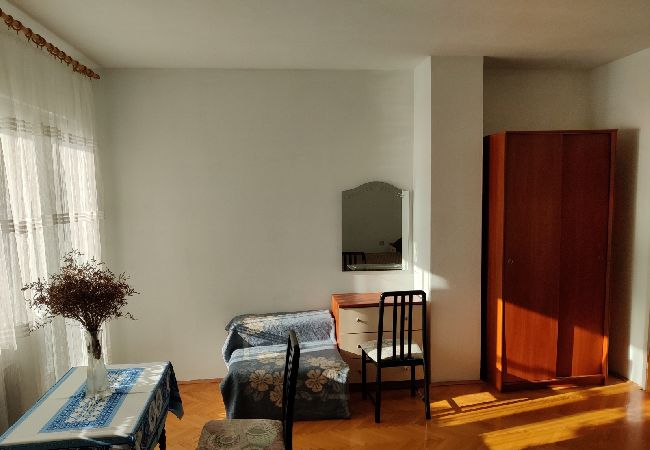 Apartament w Tisno - Apartament w Tisno z Widok na morze, balkon, Klimatyzacja, WIFI (4874-2) Apartament w Tisno - Apartament w Tisno z Widok na morze, balkon, Klimatyzacja, WIFI (4874-2)