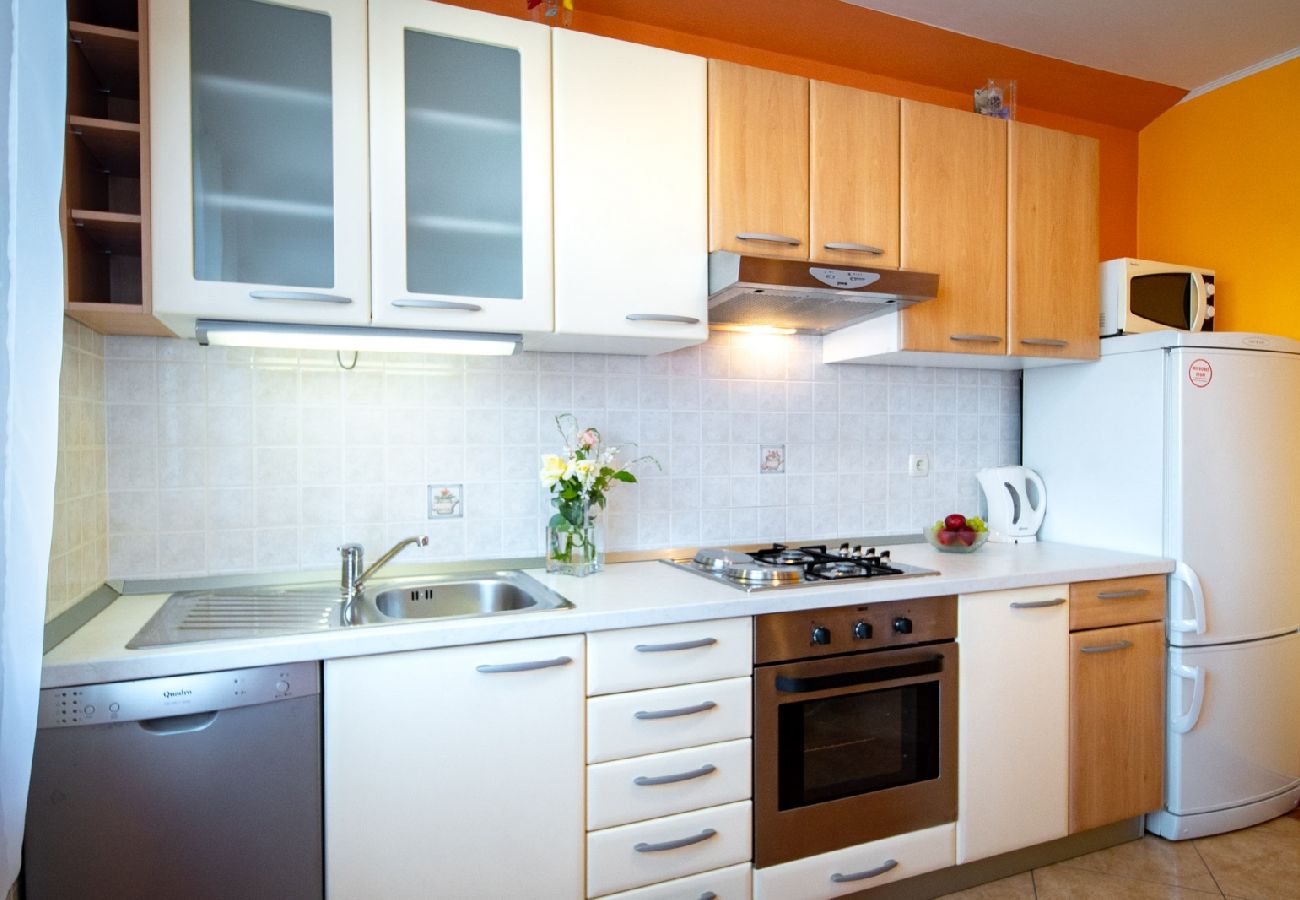 Apartament w Lopar - Apartament w Lopar z balkon, Klimatyzacja, WIFI, Pralka (4886-4)