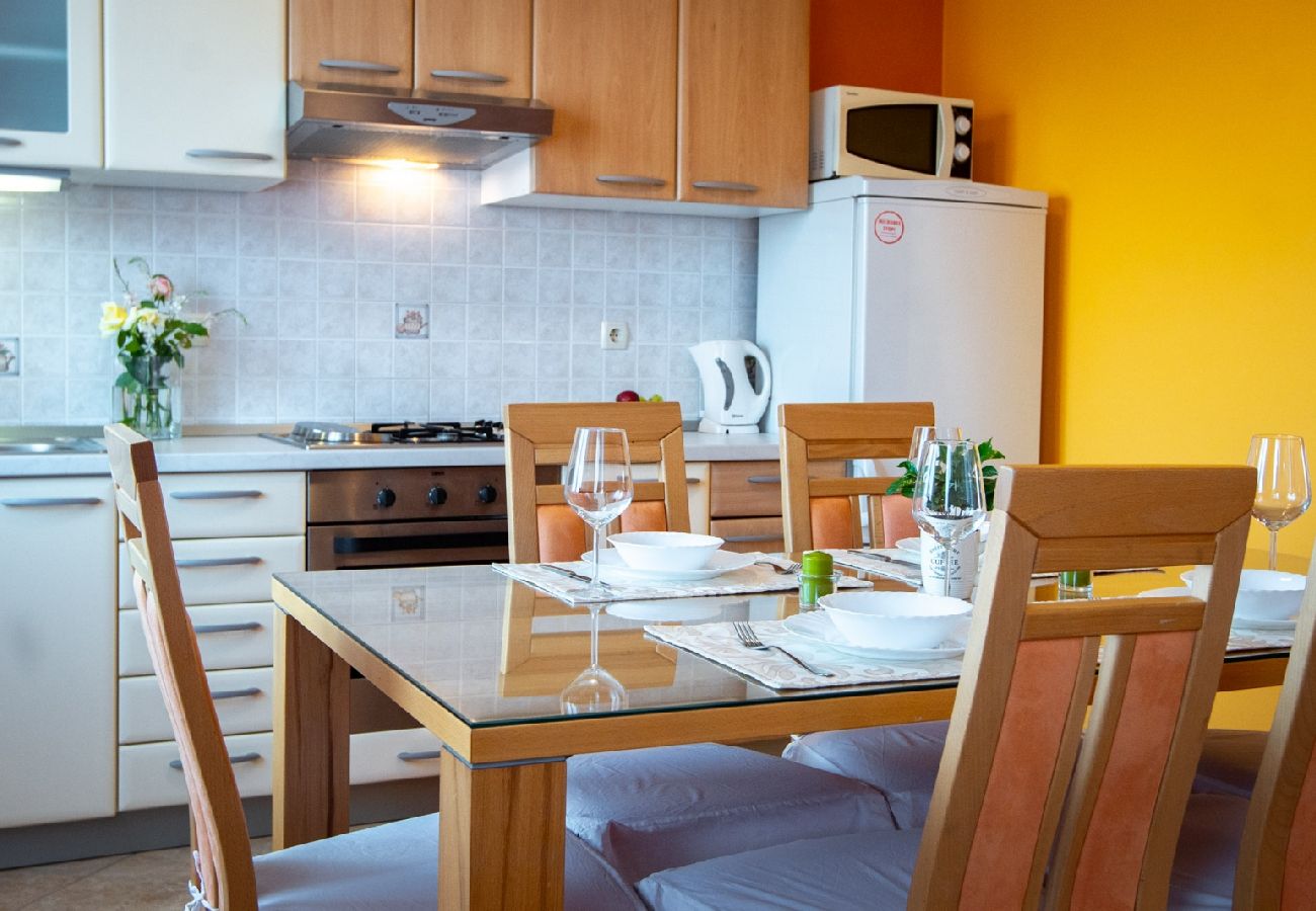 Apartament w Lopar - Apartament w Lopar z balkon, Klimatyzacja, WIFI, Pralka (4886-4)