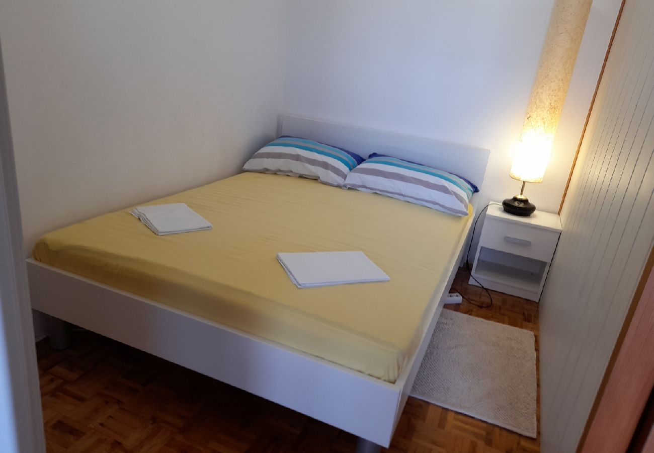 Apartament w Pag - Apartament w Pag z Widok na morze, taras, Klimatyzacja, WIFI (4891-1)