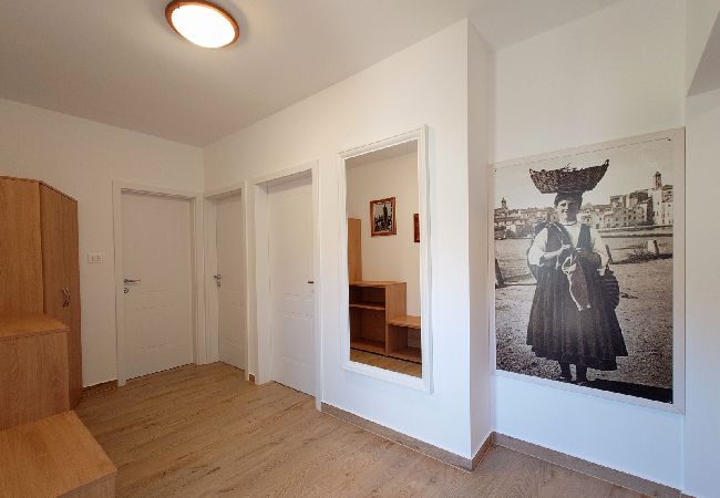 Apartament w Kampor - Apartament w Kampor z Widok na morze, balkon, Klimatyzacja, WIFI (4838-1) Apartament w Kampor - Apartament w Kampor z Widok na morze, balkon, Klimatyzacja, WIFI (4838-1)