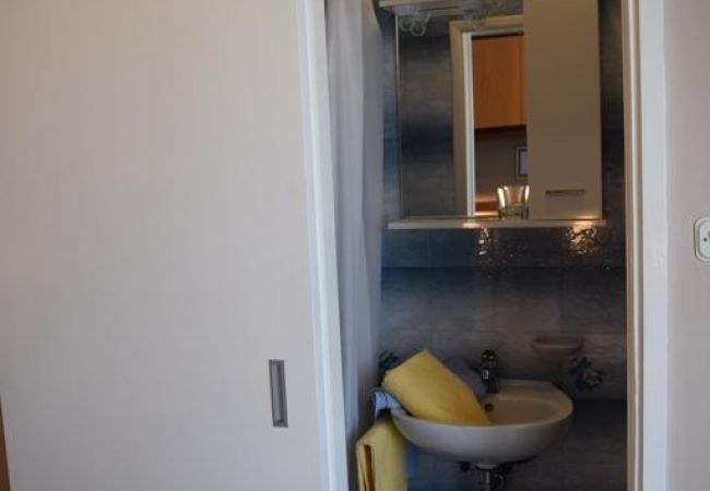 Apartament w Banjol - Apartament w Banjol z balkon, Klimatyzacja, WIFI, Zmywarka (4888-1) Apartament w Banjol - Apartament w Banjol z balkon, Klimatyzacja, WIFI, Zmywarka (4888-1)