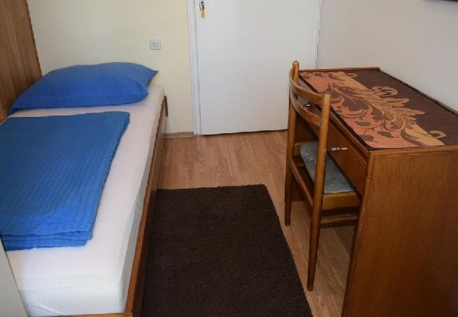 Apartament w Banjol - Apartament w Banjol z balkon, Klimatyzacja, WIFI, Zmywarka (4888-1) Apartament w Banjol - Apartament w Banjol z balkon, Klimatyzacja, WIFI, Zmywarka (4888-1)