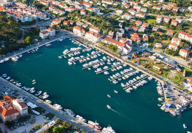 Apartament w Banjol - Apartament w Banjol z balkon, Klimatyzacja, WIFI, Zmywarka (4888-1) Apartament w Banjol - Apartament w Banjol z balkon, Klimatyzacja, WIFI, Zmywarka (4888-1)