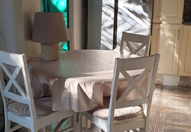 Apartament w Mali Lošinj - Apartament w Mali Lošinj z taras, Klimatyzacja, WIFI (4913-1) Apartament w Mali Lošinj - Apartament w Mali Lošinj z taras, Klimatyzacja, WIFI (4913-1)