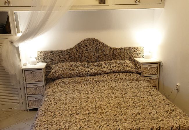 Studio w Mali Lošinj - Apartament Studio w Mali Lošinj z taras, Klimatyzacja, WIFI (4913-2) Studio w Mali Lošinj - Apartament Studio w Mali Lošinj z taras, Klimatyzacja, WIFI (4913-2)