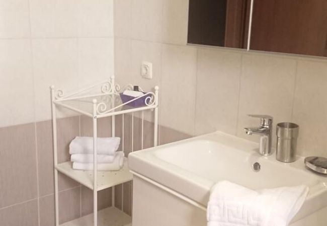 Apartament w Rab - Apartament w Barbat z Widok na morze, Klimatyzacja, WIFI, Pralka (4956-1) Apartament w Rab - Apartament w Barbat z Widok na morze, Klimatyzacja, WIFI, Pralka (4956-1)