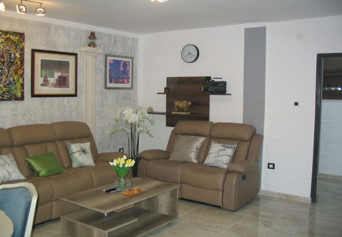 Apartament w Fažana - Apartament w Fažana z taras, Klimatyzacja, WIFI, Pralka (4957-1)