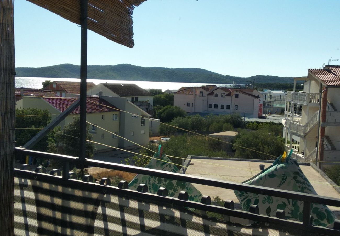 Apartament w Šibenik-Brodarica - Apartament w Brodarica z Widok na morze, balkon, Klimatyzacja, WIFI (4731-5)