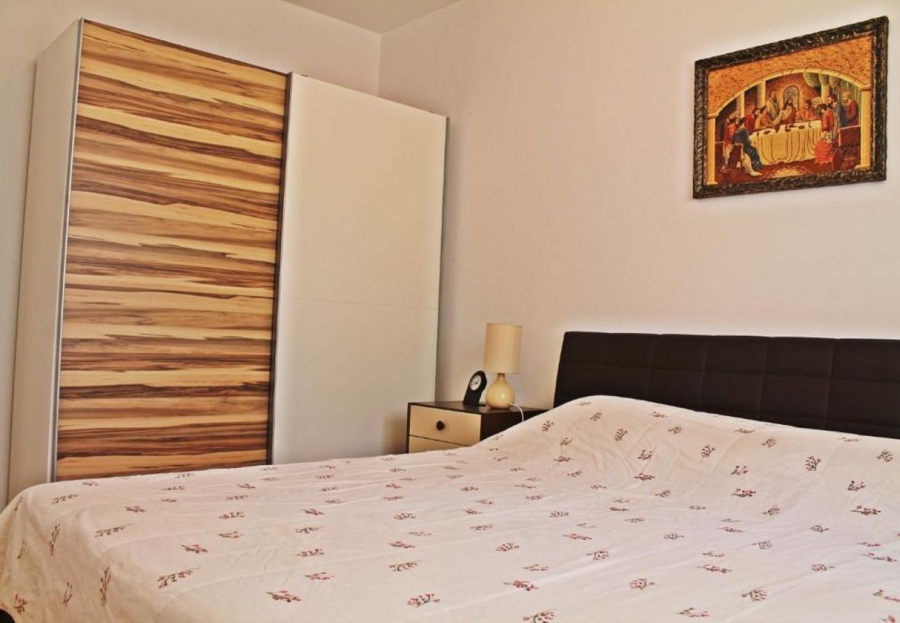 Apartament w Zambratija - Apartament w Zambratija z Widok na morze, balkon, Klimatyzacja, WIFI (4961-3)