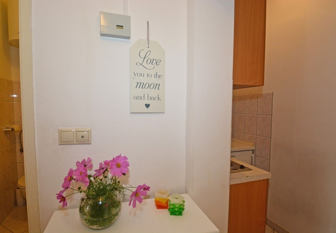 Apartament w Duce - Apartament w Duće z Widok na morze, taras, Klimatyzacja, WIFI (4969-1)