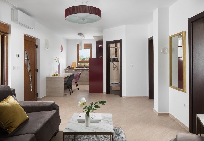 Dom w Vir - Domek wypoczynkowy w Vir z Widok na morze, taras, Klimatyzacja, WIFI (4586-7) Dom w Vir - Domek wypoczynkowy w Vir z Widok na morze, taras, Klimatyzacja, WIFI (4586-7)