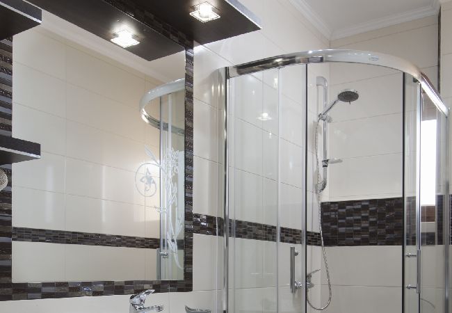 Dom w Vir - Domek wypoczynkowy w Vir z Widok na morze, taras, Klimatyzacja, WIFI (4586-7) Dom w Vir - Domek wypoczynkowy w Vir z Widok na morze, taras, Klimatyzacja, WIFI (4586-7)