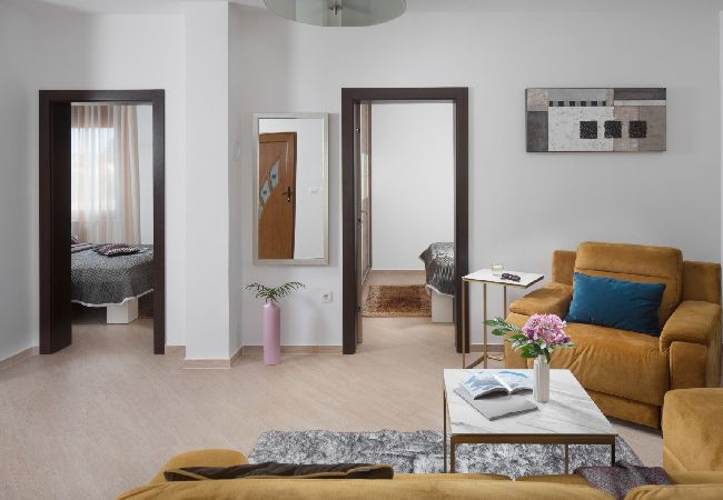 Dom w Vir - Domek wypoczynkowy w Vir z Widok na morze, taras, Klimatyzacja, WIFI (4586-7) Dom w Vir - Domek wypoczynkowy w Vir z Widok na morze, taras, Klimatyzacja, WIFI (4586-7)